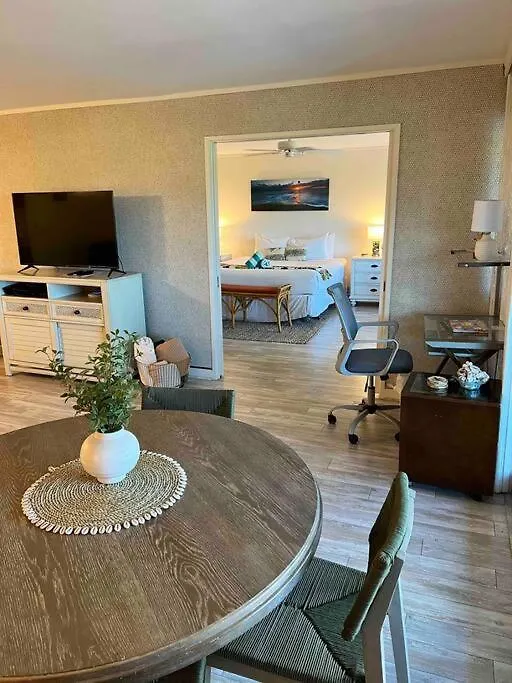 Maui Bliss: 1Br Corner Haven, Ocean & Golf Views Apartment Kahana